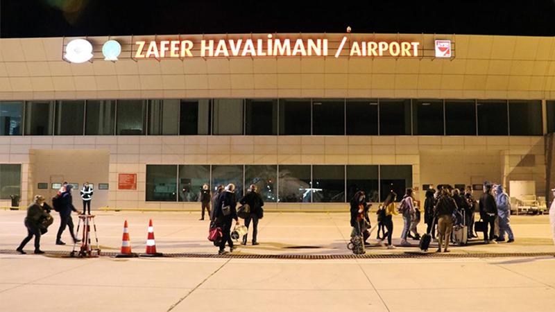 Zafer Havalimanı'nı işleten İçtaş, CHP'li Sertel'in sözleri üzerine açıklama yayınladı.