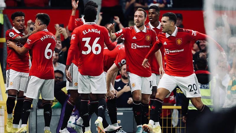 Derbide kazanan Manchester United oldu