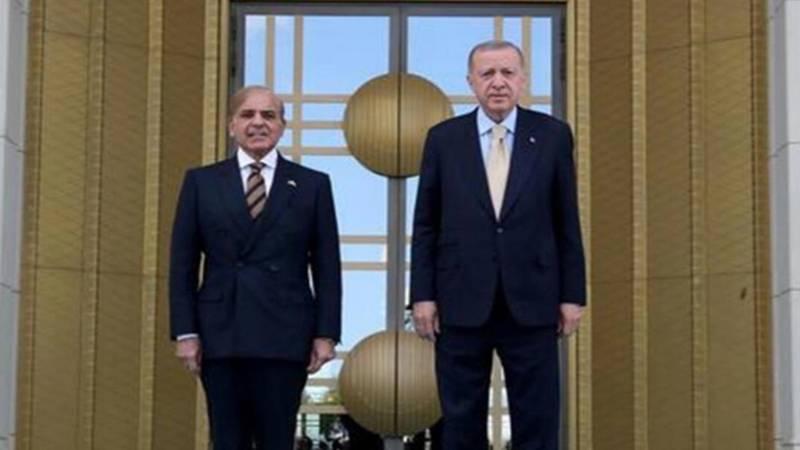 Cumhurbaşkanı Erdoğan, Pakistan Başbakanı Şerif ile telefonda görüştü