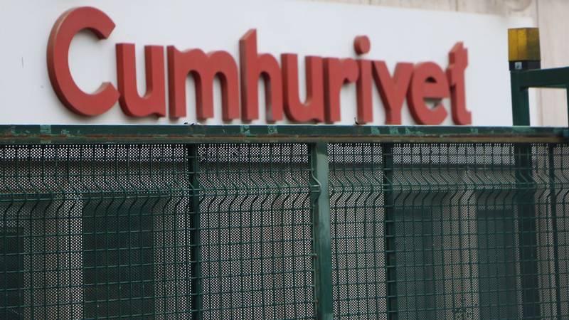 Cumhuriyet'te bir ayrılık daha