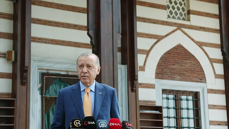 Cumhurbaşkanı Erdoğan, “AK Parti kapatılacak” diyen Ahmet Şık’ı hedef aldı: Teröristin tekidir, kendi paçasını nasıl kurtaracak ona baksın