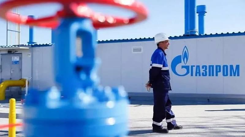 Gazprom, Avrupa'ya gaz akışını tamamen kestiğini duyurdu