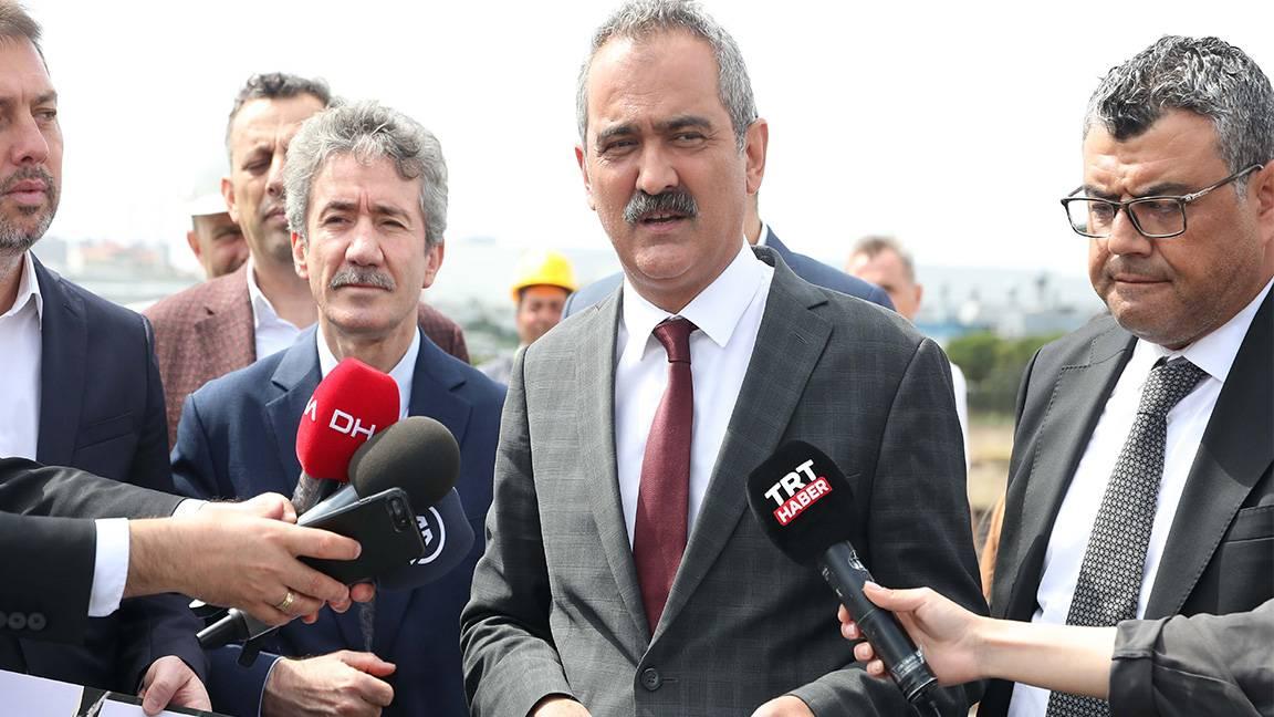  Bakan Özer: 2022'nin sonuna kadar kalfa ve çırak sayımızı 1 milyona çıkaracağız