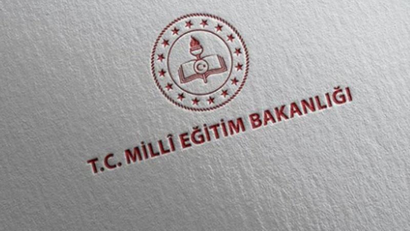 MEB: Bu yıl ilk kez ders kitaplarıyla birlikte ücretsiz yardımcı kaynaklar dağıtılacak 