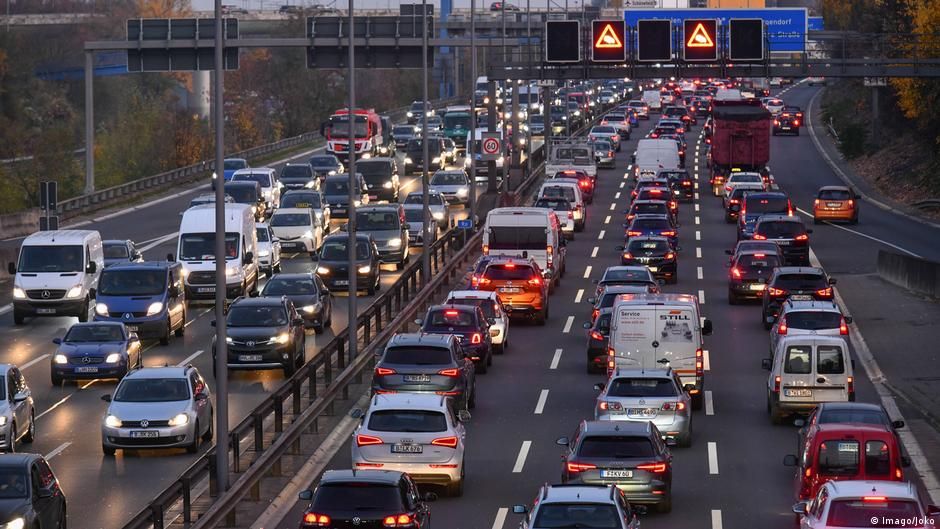 Almanya'da kişi başına düşen otomobil sayısında rekor