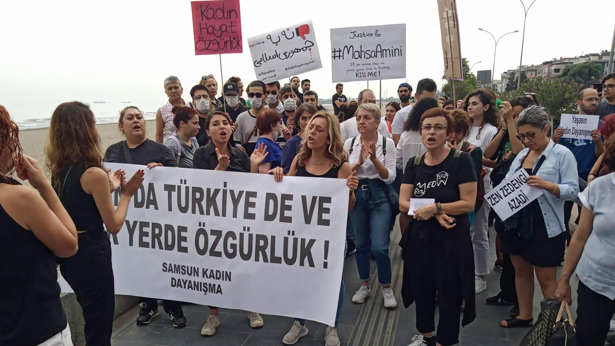 Samsun'da Mahsa Amini protestosunda 13 kişi gözaltına alındı 