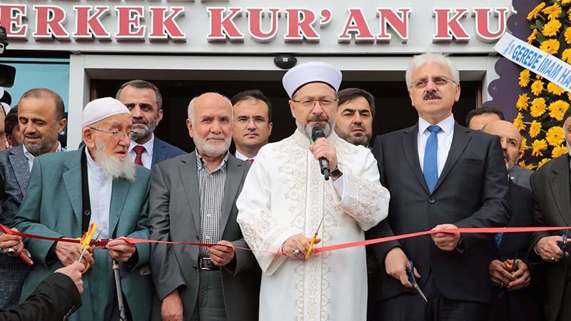 Diyanet İşleri Başkanı Erbaş, Kur'an Kursu açılışına katıldı: Keşke imam hatip lisesi öğretmenlerimiz hafızlardan olsa