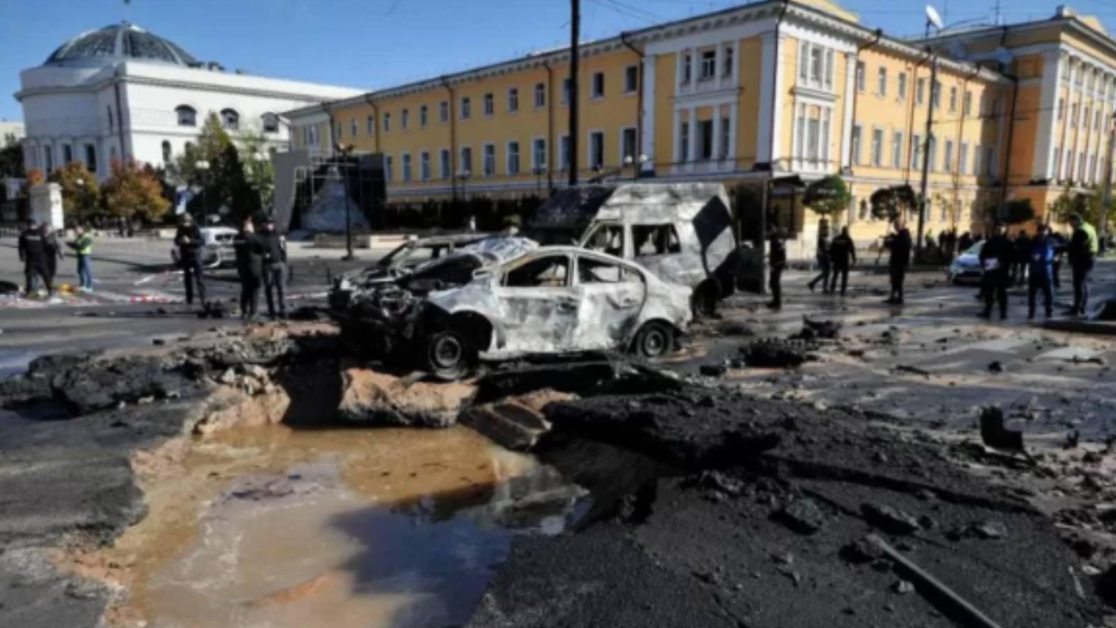 U﻿krayna'da yine sirenler çaldı, Rusya Zaporijya'yı füzelerle vurdu