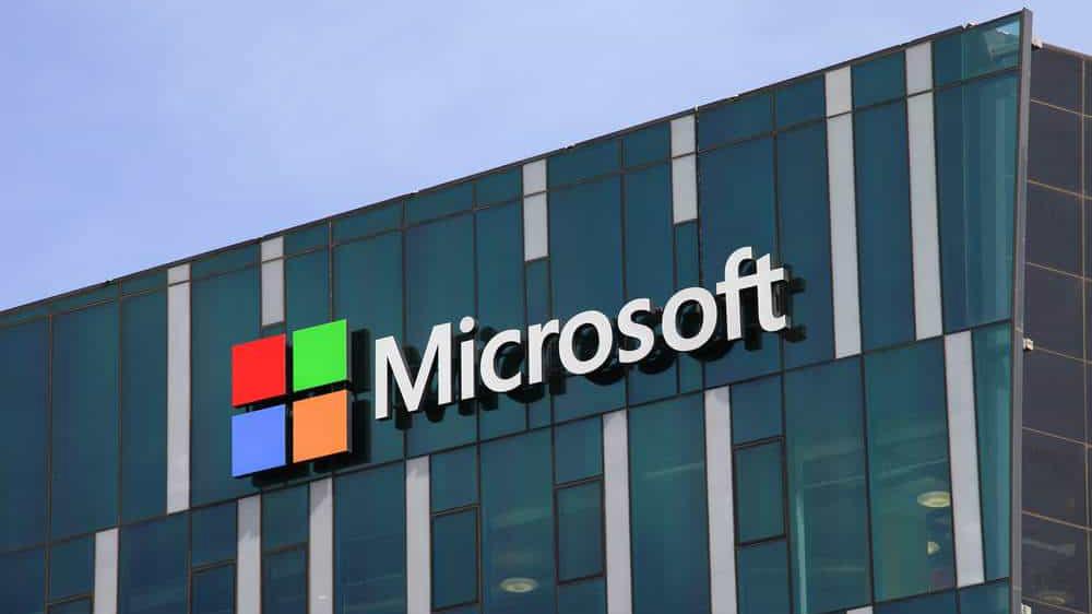 Microsoft, 10 bin çalışanını işten çıkaracağını duyurdu.