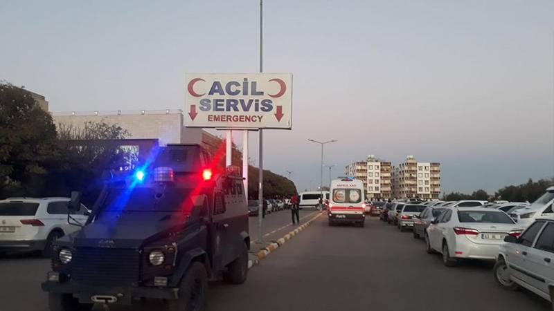 Şanlıurfa'da okul önündeki silahlı çatışmada 2 kişi hayatını kaybetti, 14 kişi yaralandı 