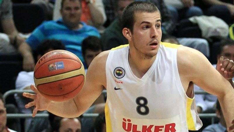 Bjelica'dan Fenerbahçe'ye kötü haber