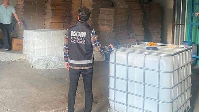 Küçükçekmece'de kaçak alkol operasyonu: Bin 850 litre etil alkol ele geçirildi