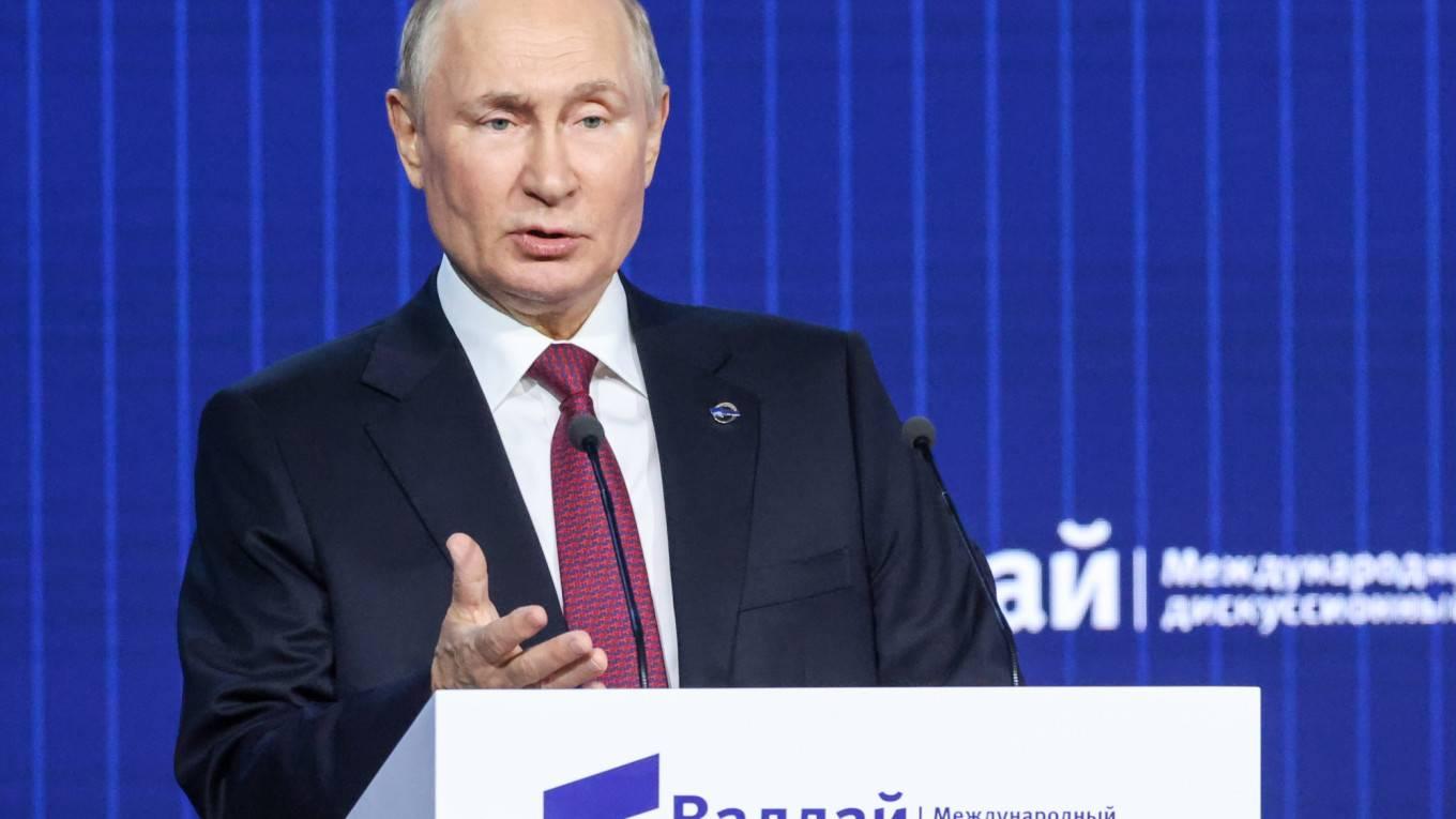 Putin: Önümüzde 2. Dünya Savaşı'nın bitiminden bu yana en tehlikeli 10 yıl var