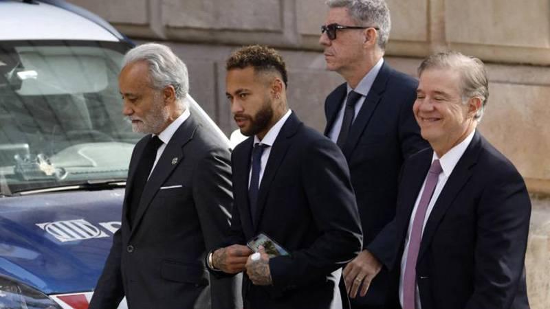 Hapis cezası istenen Neymar'ın davasında karar açıklandı