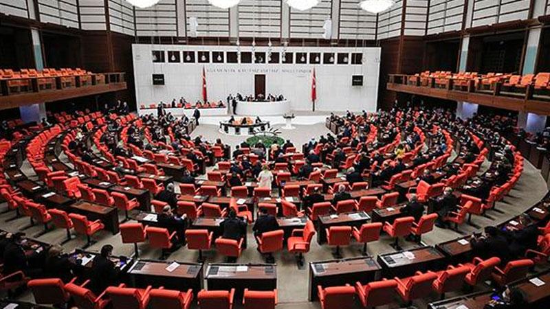 CHP'nin 'kamu ihalelerinde yolsuzluk ve rüşvete karşı alınacak önlemleri araştırma' önerisi AKP ve MHP oylarıyla reddedildi 