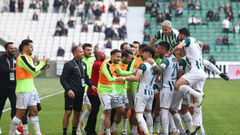  İstanbulspor'u 3 golle geçen Giresunspor, 8 maç sonra kazandı!