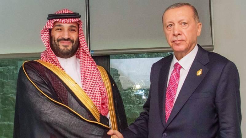 Erdoğan, G20 Liderler Zirvesi'nde Suudi Arabistan Veliaht Prensi Bin Selman ile görüştü