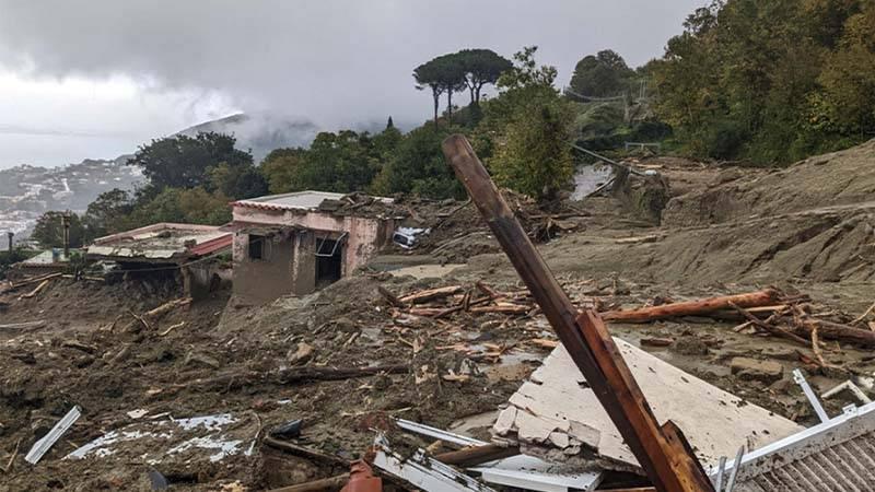 İtalya’nın Ischia Adası’nda heyelan: 8 ölü