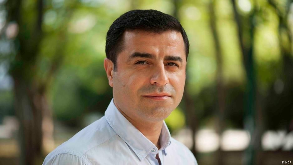 Demirtaş'tan Öcalan'la görüşme talebi