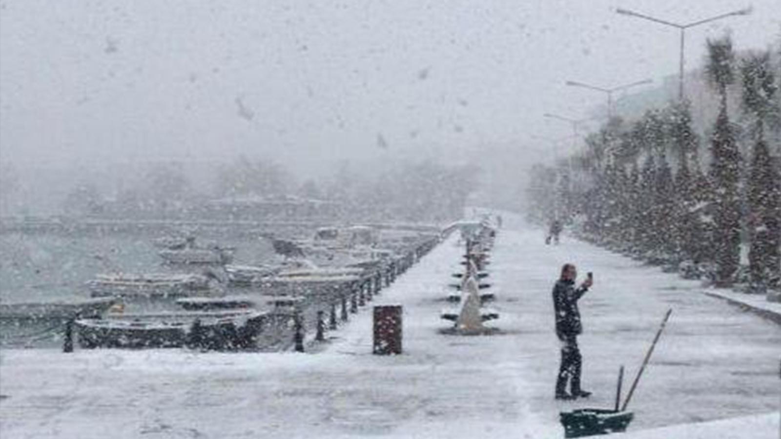 İstanbul'a kar ne zaman yağacak? Tarih verildi