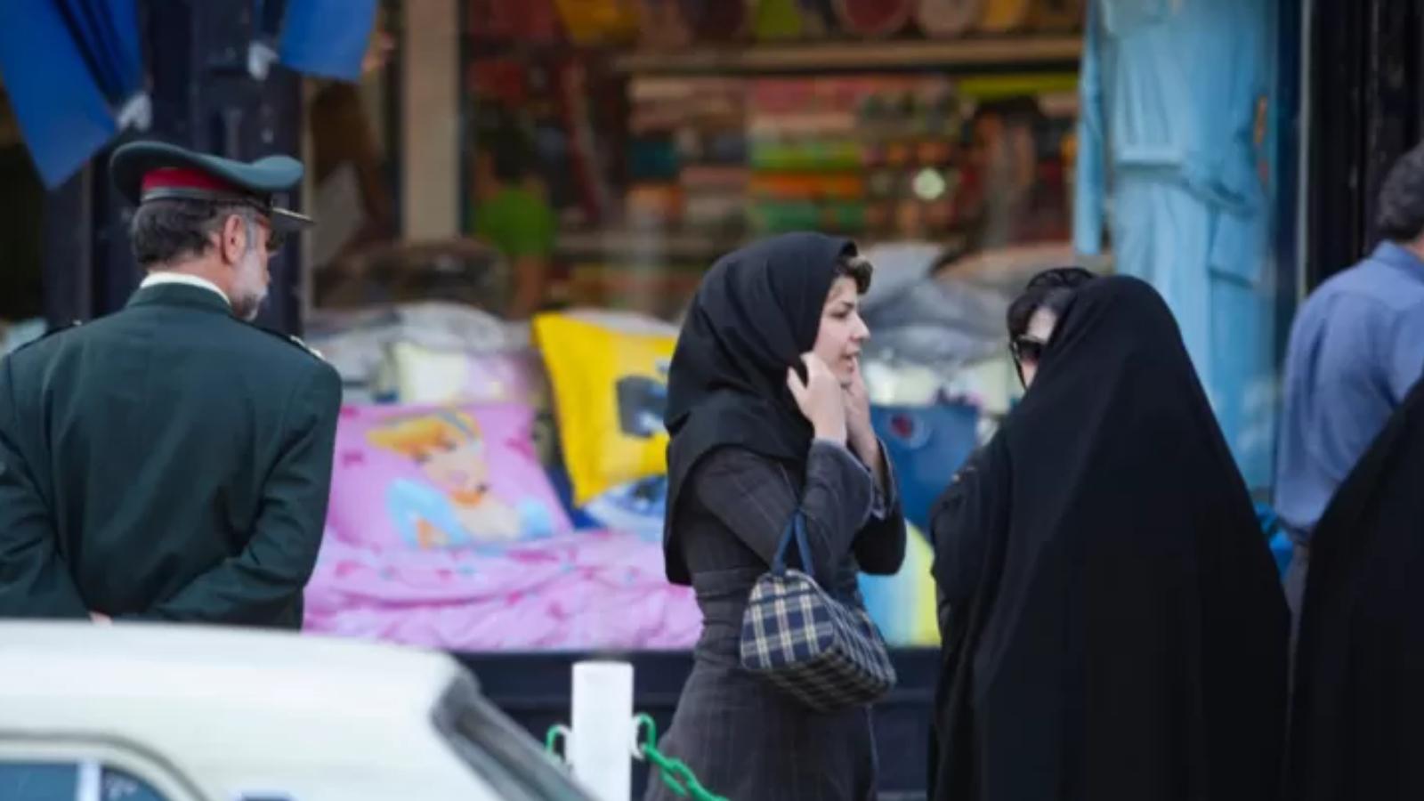 İ﻿ran'da ahlak polisiyle ilgili belirsizlik: Başsavcı 'Lağvedildi' diyor, hükümet reddediyor