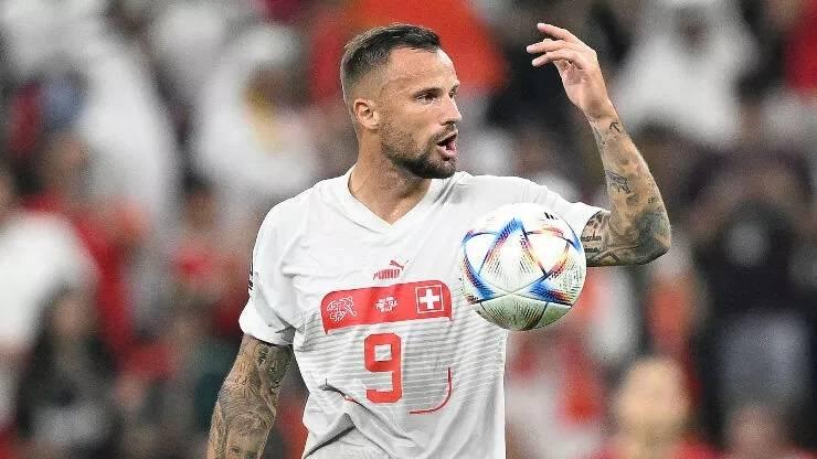 Galatasaraylı Haris Seferovic'ten transfer iddialarına yanıt