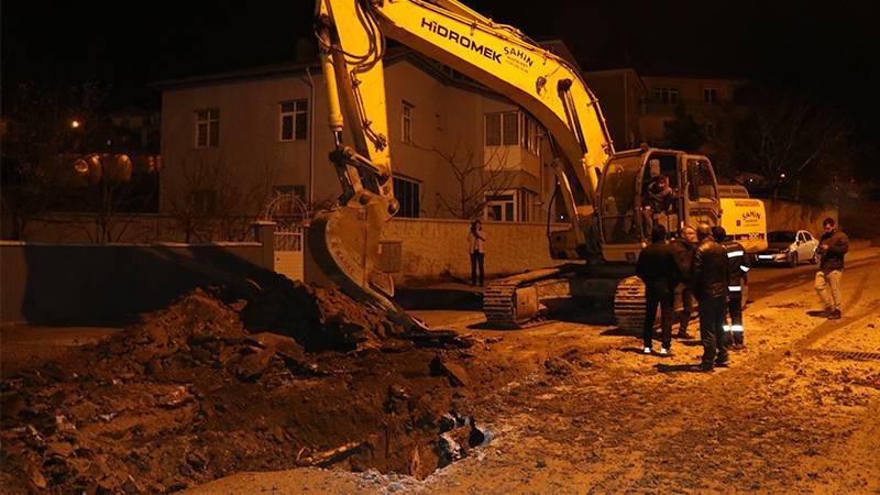 Yozgat'ta doğal gaz hattı zarar görünce kente gaz akışı durduruldu.