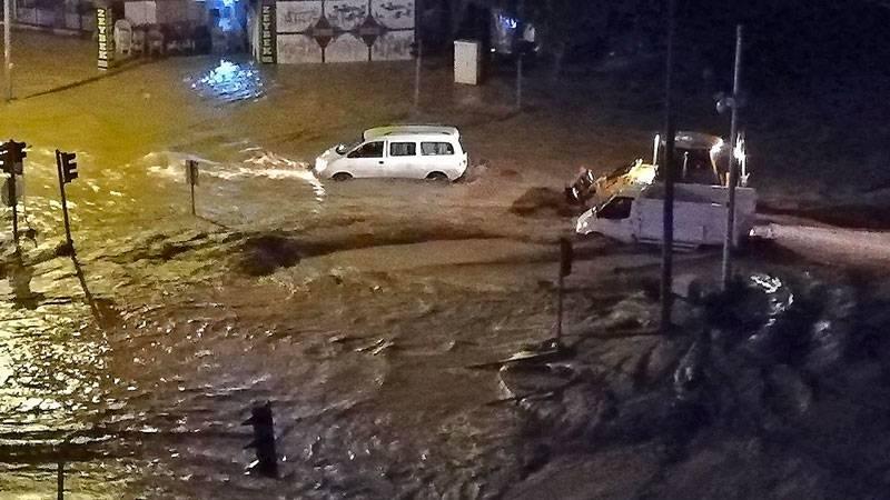 İYİ Parti heyeti, sel felaketinin yaşandığı Antalya’ya gidiyor