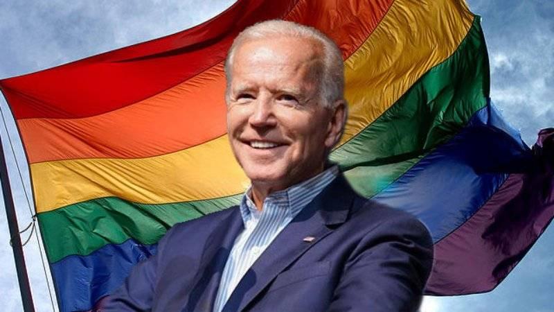 Biden, eş cinsel evlilikleri koruma altına alan yasayı onayladı