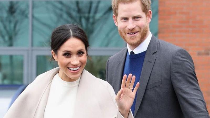 Meghan Markle ve Prens Harry kraliyet ailesiyle görüşmek istiyor