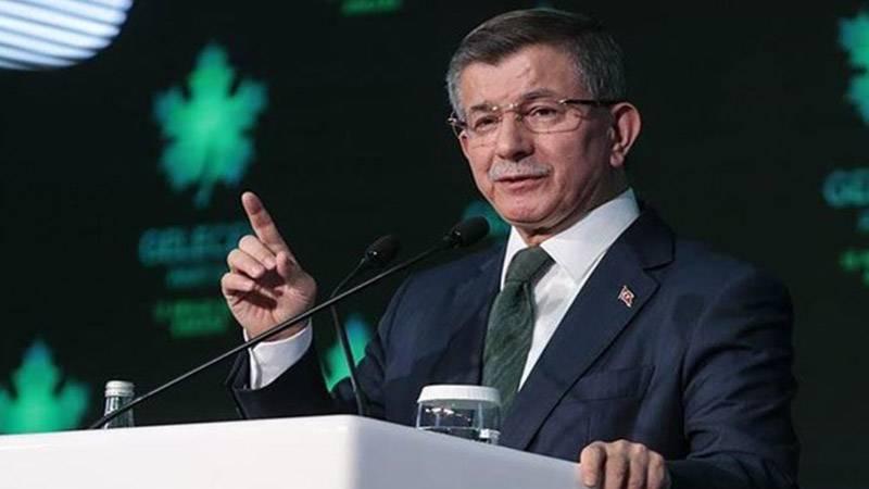 Davutoğlu: Tayyip Bey yenildiği ve kaybettiği şeyi unutmuyor; İmamoğlu'na karşı iki seçim kaybetmiş olmanın yenilgi psikolojisi var