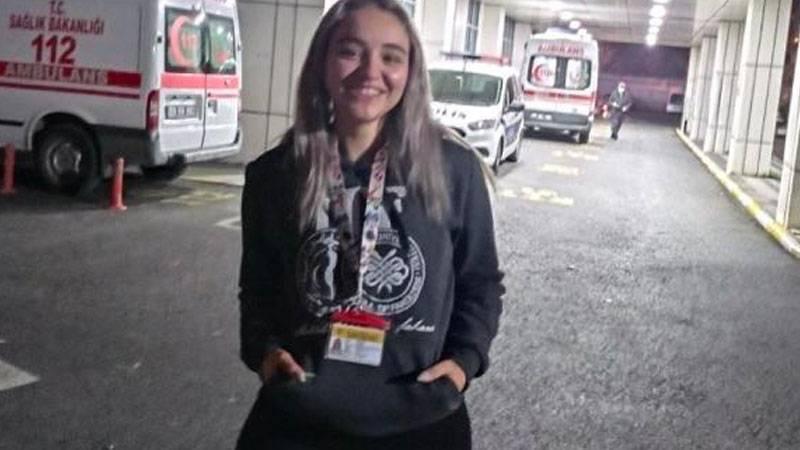 'Sahte doktor' Ayşe Özkiraz'ın yeni sahte belgeleri ve fotoğrafları ortaya çıktı