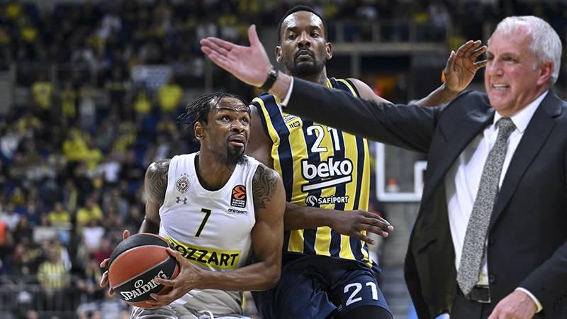 Obradovic eski takımını üzdü, Fenerbahçe Beko sahasında Partizan'a 73-72 yenildi