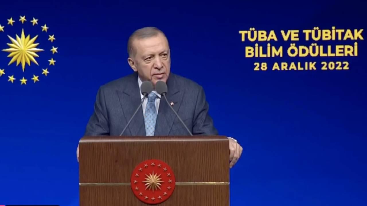 Erdoğan: Hayata geçirdiğimiz projelerle beyin göçünü tersine çeviriyoruz