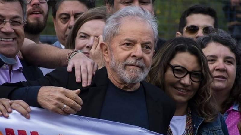 Brezilya’da Lula’nın göreve başlaması öncesi başkentte silah yasağı getirildi.