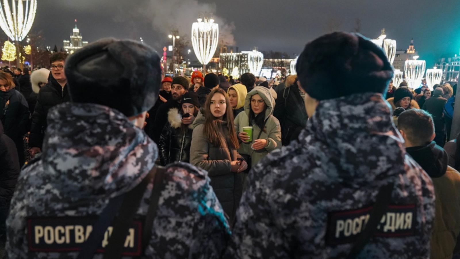 Rusya, yeni yıla savaşın gölgesinde girdi; yerel yönetimler organizasyon düzenlemedi