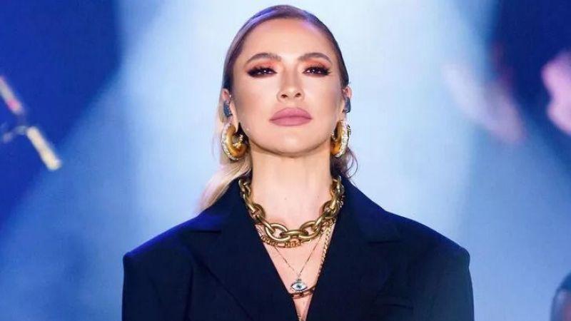 Hadise: Hepimiz için aşk dolu bir sene olsun