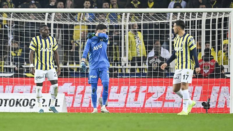 Fenerbahçe-Galatasaray derbisinde Altay Bayındır'a tepki!