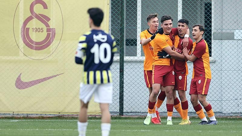 U19 Süper Ligi'nde Galatasaray, Fenerbahçe'yi 4-0 mağlup etti