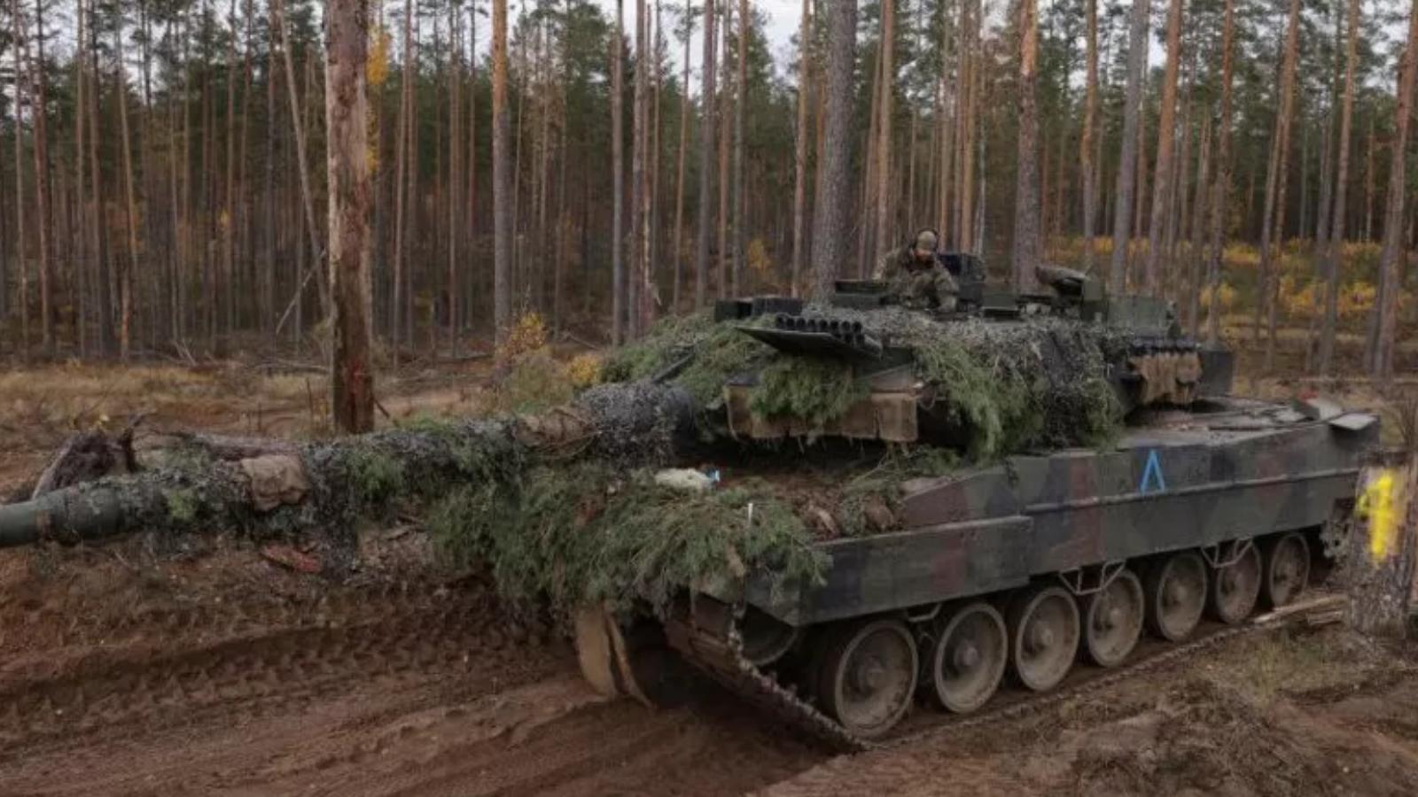 Almanya Dışişleri: Leopard 2 tanklarının Ukrayna'ya ihracatını engellemeyeceğiz