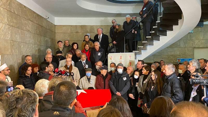  Türk basınının en kıdemli isimleri arasında yer alan Orhan Erinç'e veda: "Muhabir heyecanını hiç kaybetmedi"