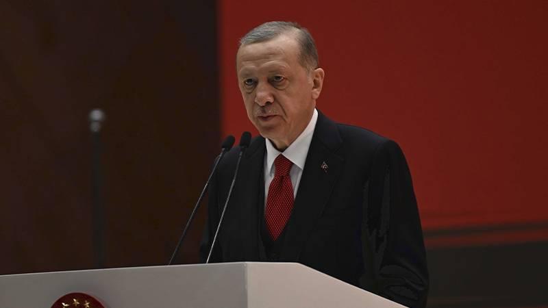 Erdoğan: Sanatı belli kalıplara, belli dayatmalara hapseden ideolojik yaklaşımları kabul etmiyoruz