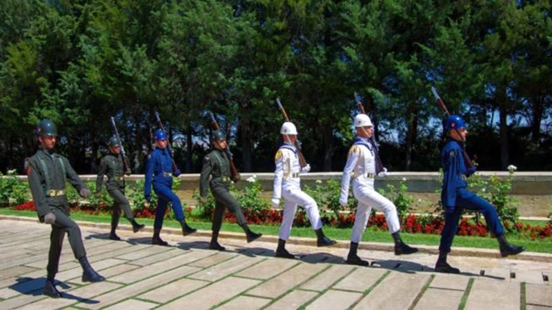 Mehmet Altan yazdı: “Ankaralılaşmak”, “Denktaşlaşmak”…