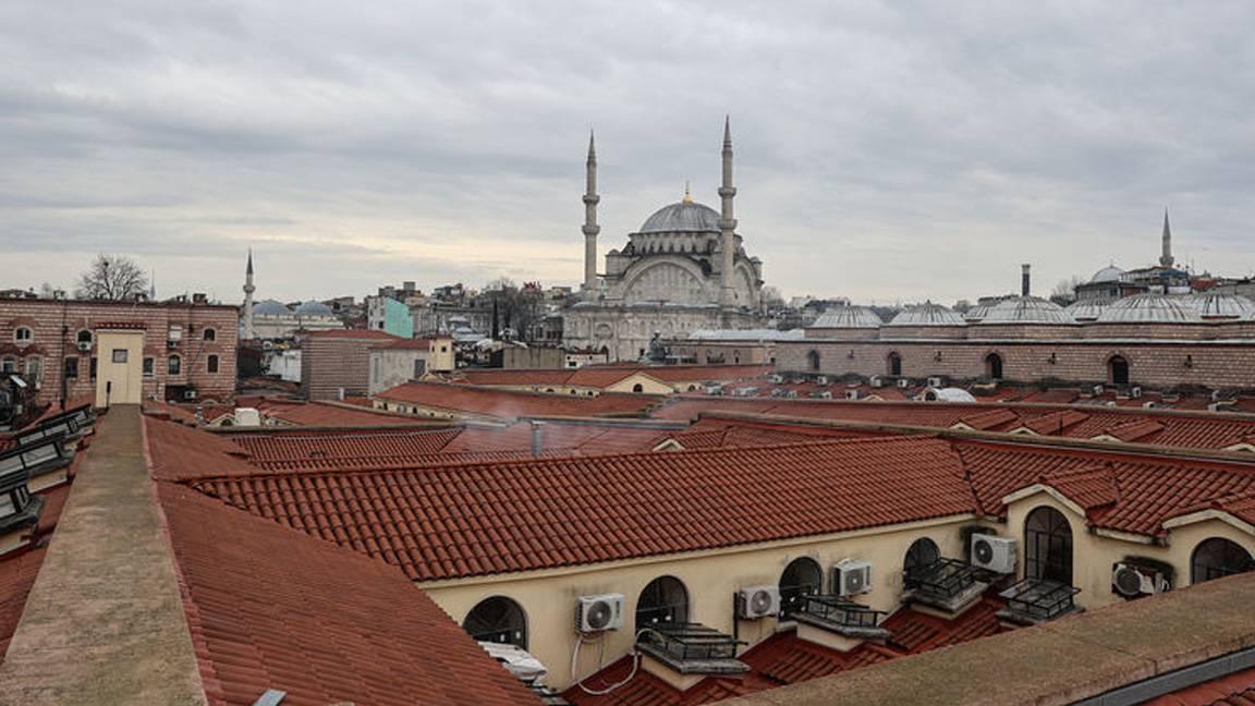 Çatısı tamamen onarılan Kapalıçarşı ziyarete açıldı 