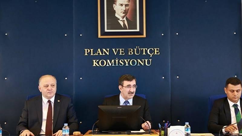 EYT teklifi Plan ve Bütçe Komisyonu'nda perşembe günü görüşülecek