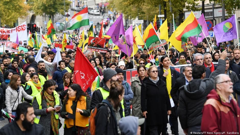 İsveç terörle mücadele yasasını sertleştiriyor