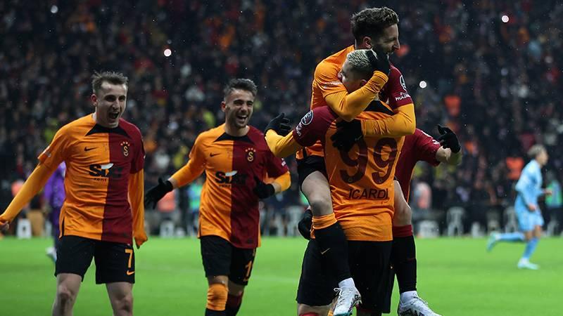 Lider Galatasaray, Adana Demirspor'u konuk ediyor