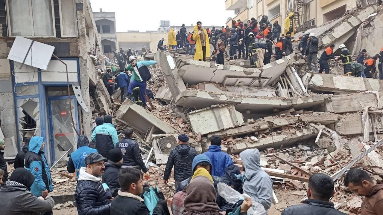 CHP Gaziantep Milletvekili: 50 yıllık binalarda sorun yok, 10 yıllık binalar yıkıldı; cenaze sayımız artacak