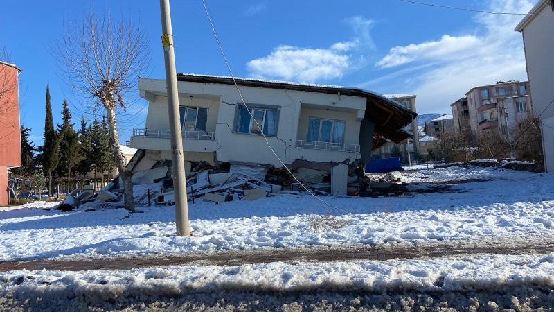 Adıyaman'da depremin ardından yıkılan binalar böyle görüntülendi