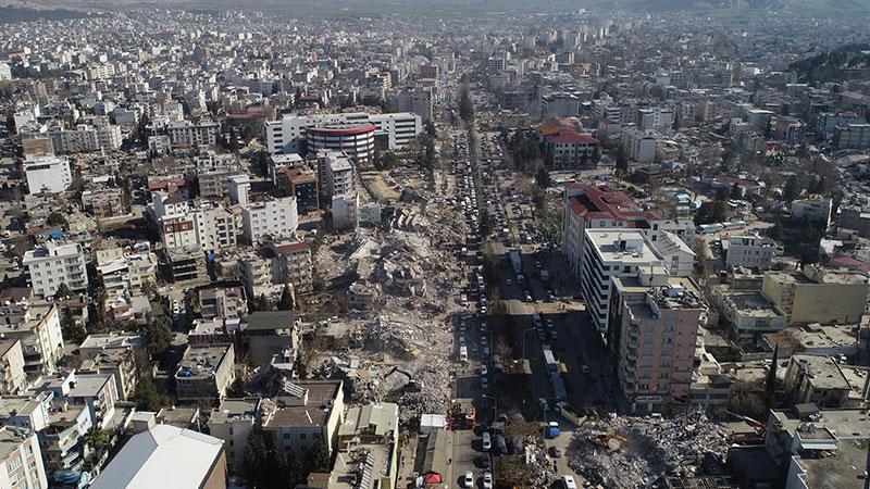 “Deprem bölgesinin yeniden inşası için 46 milyar dolar gerekli”